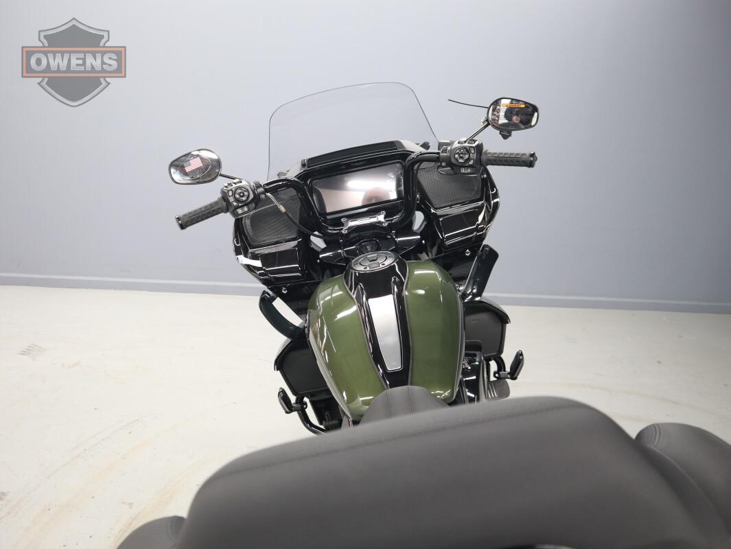 2026 HARLEY-DAVIDSON ROAD GLIDE LIMITED FLTRXL