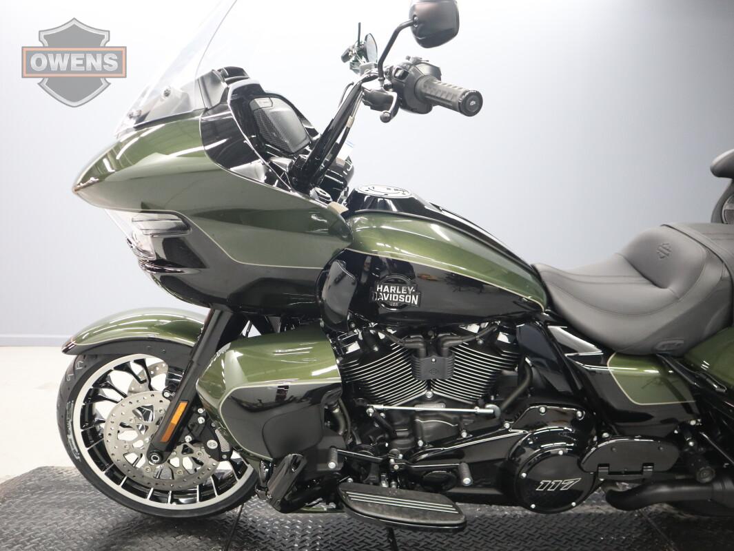 2026 HARLEY-DAVIDSON ROAD GLIDE LIMITED FLTRXL