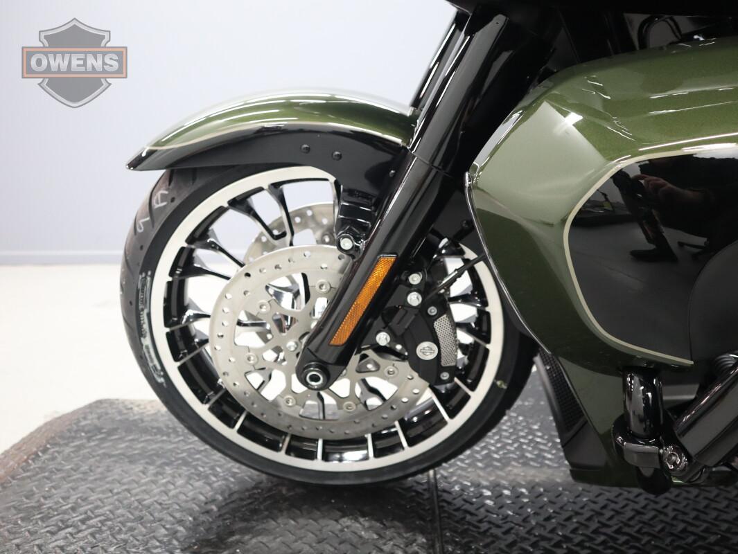 2026 HARLEY-DAVIDSON ROAD GLIDE LIMITED FLTRXL