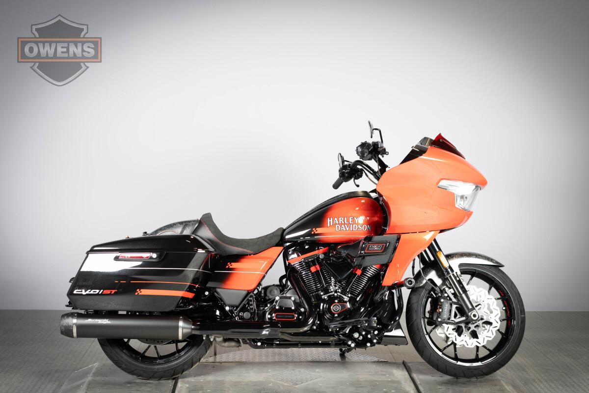 2026 HARLEY-DAVIDSON CVO ROAD GLIDE ST FLTRXSTSE alt
