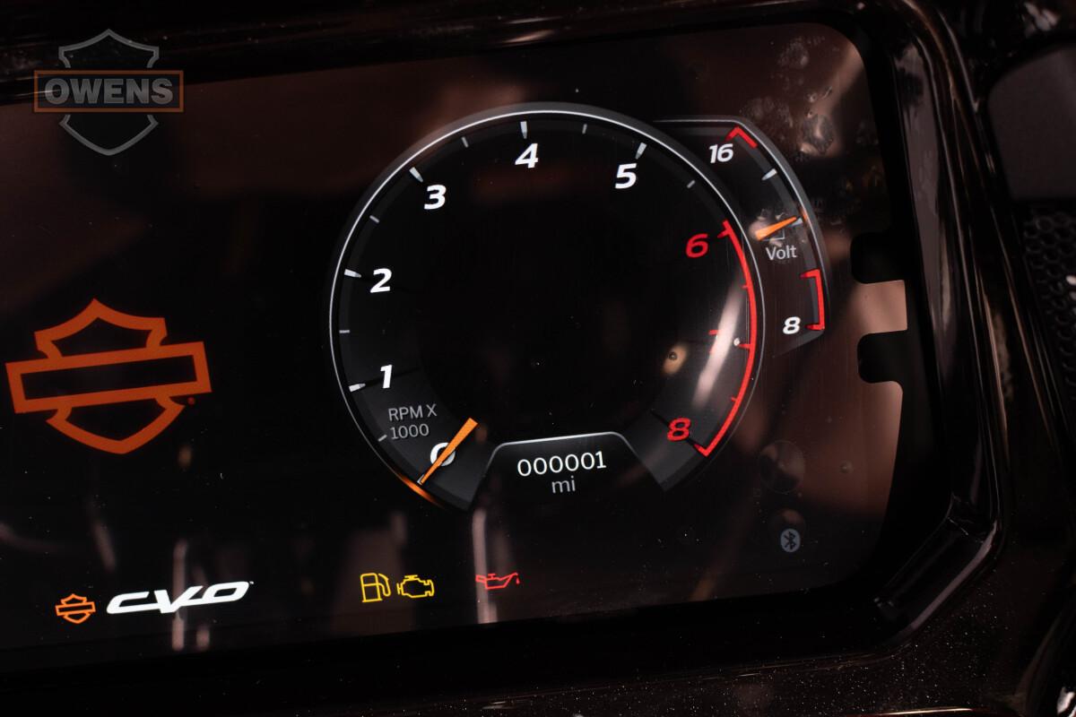 2026 HARLEY-DAVIDSON CVO ROAD GLIDE ST FLTRXSTSE