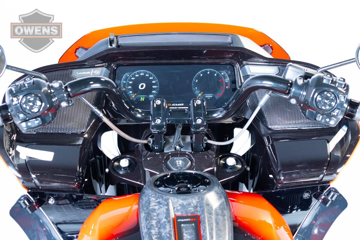 2026 HARLEY-DAVIDSON CVO ROAD GLIDE ST FLTRXSTSE