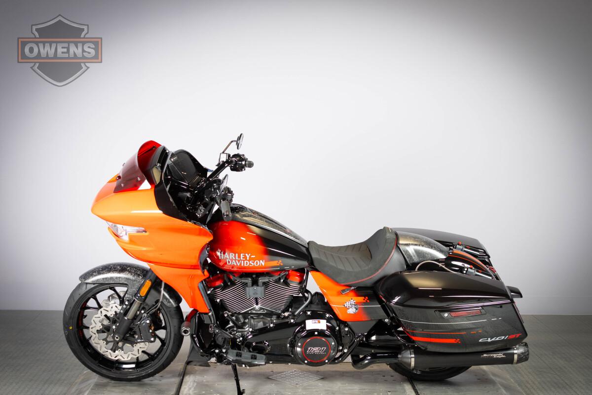 2026 HARLEY-DAVIDSON CVO ROAD GLIDE ST FLTRXSTSE