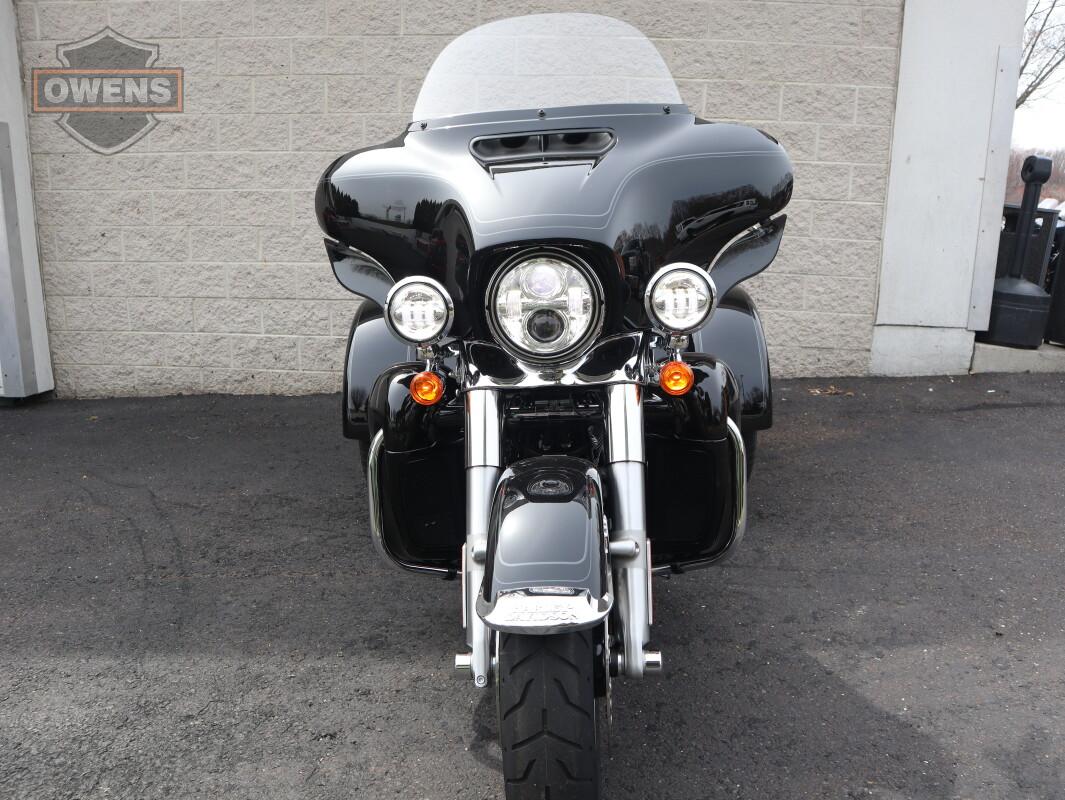 2025 HARLEY-DAVIDSON TRI GLIDE ULTRA FLHTCUTG