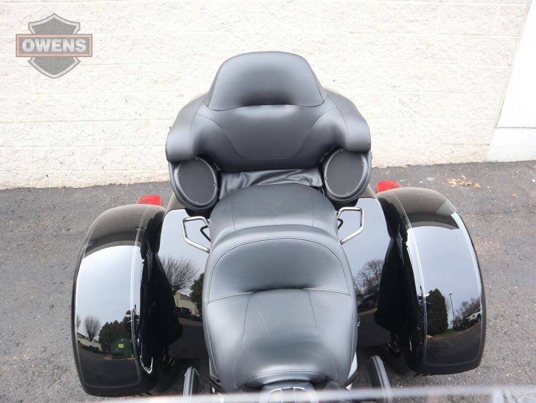 2025 HARLEY-DAVIDSON TRI GLIDE ULTRA FLHTCUTG