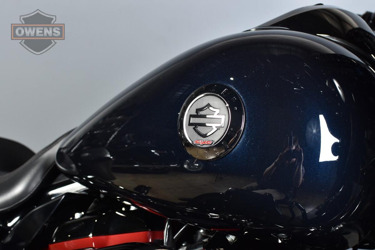 2022 HARLEY-DAVIDSON CVO STREET GLIDE FLHXSE