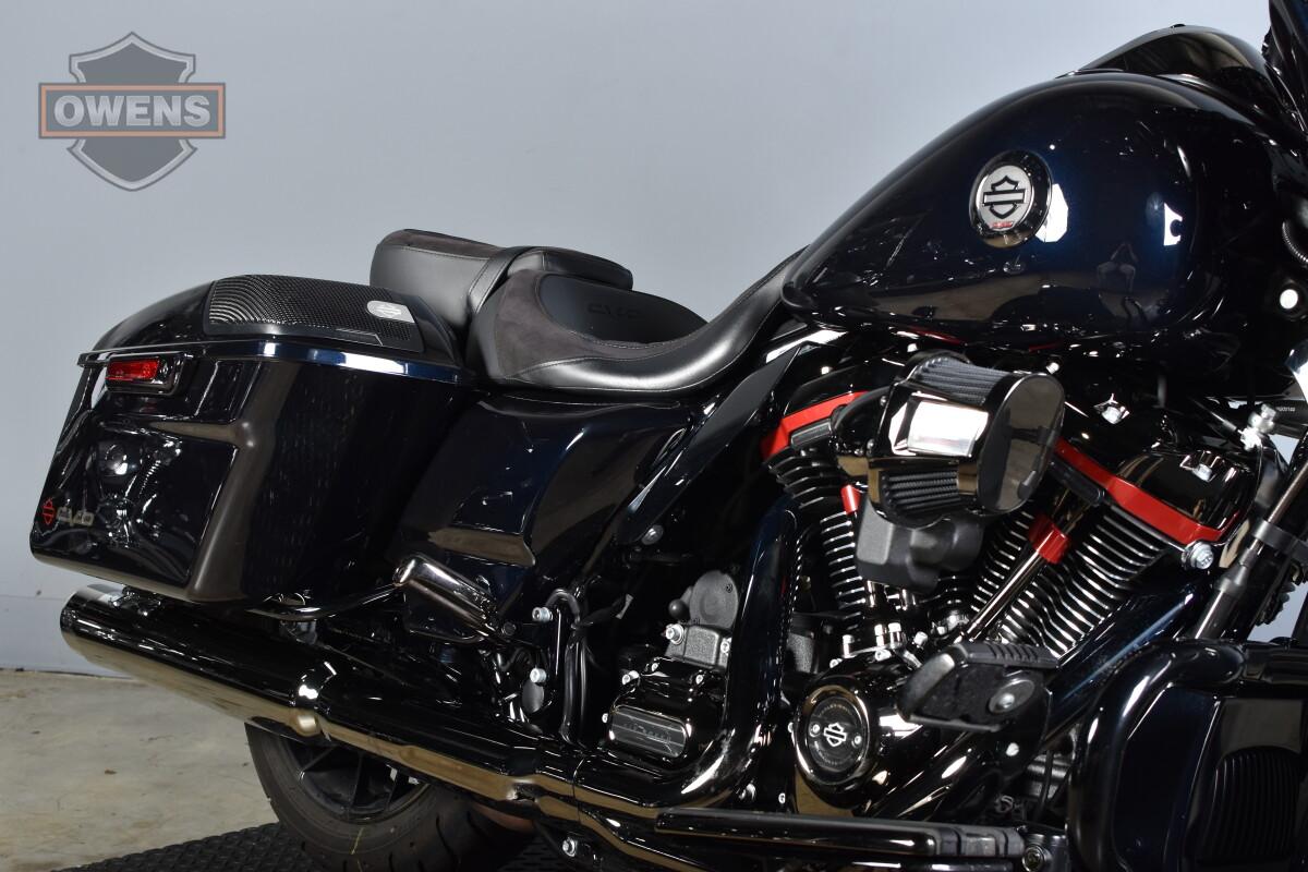 2022 HARLEY-DAVIDSON CVO STREET GLIDE FLHXSE