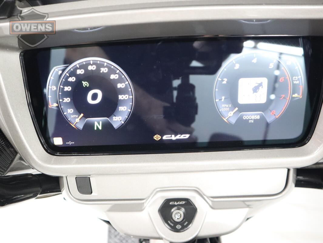 2023 HARLEY-DAVIDSON CVO STREET GLIDE FLHXSE