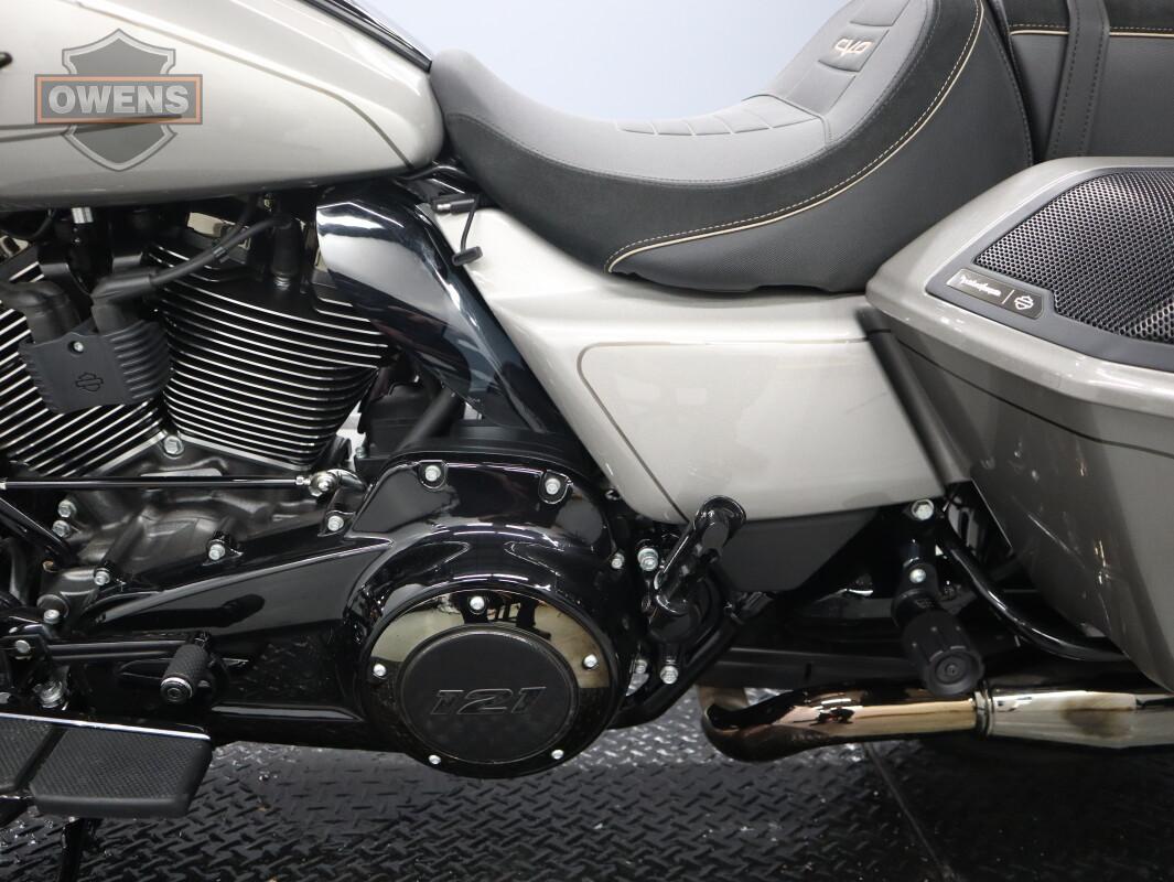 2023 HARLEY-DAVIDSON CVO STREET GLIDE FLHXSE