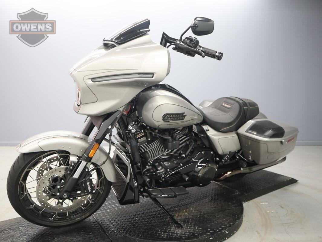 2023 HARLEY-DAVIDSON CVO STREET GLIDE FLHXSE